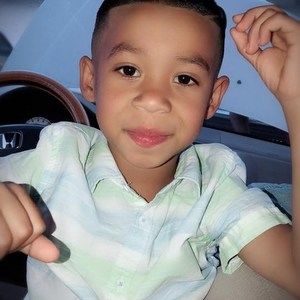 Meet your Posher, Isis